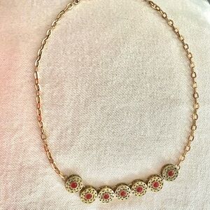 Elegant Gold Subtle Statement Necklace